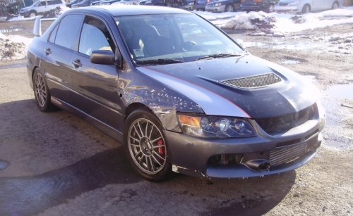 Mitsubishi EVO IX